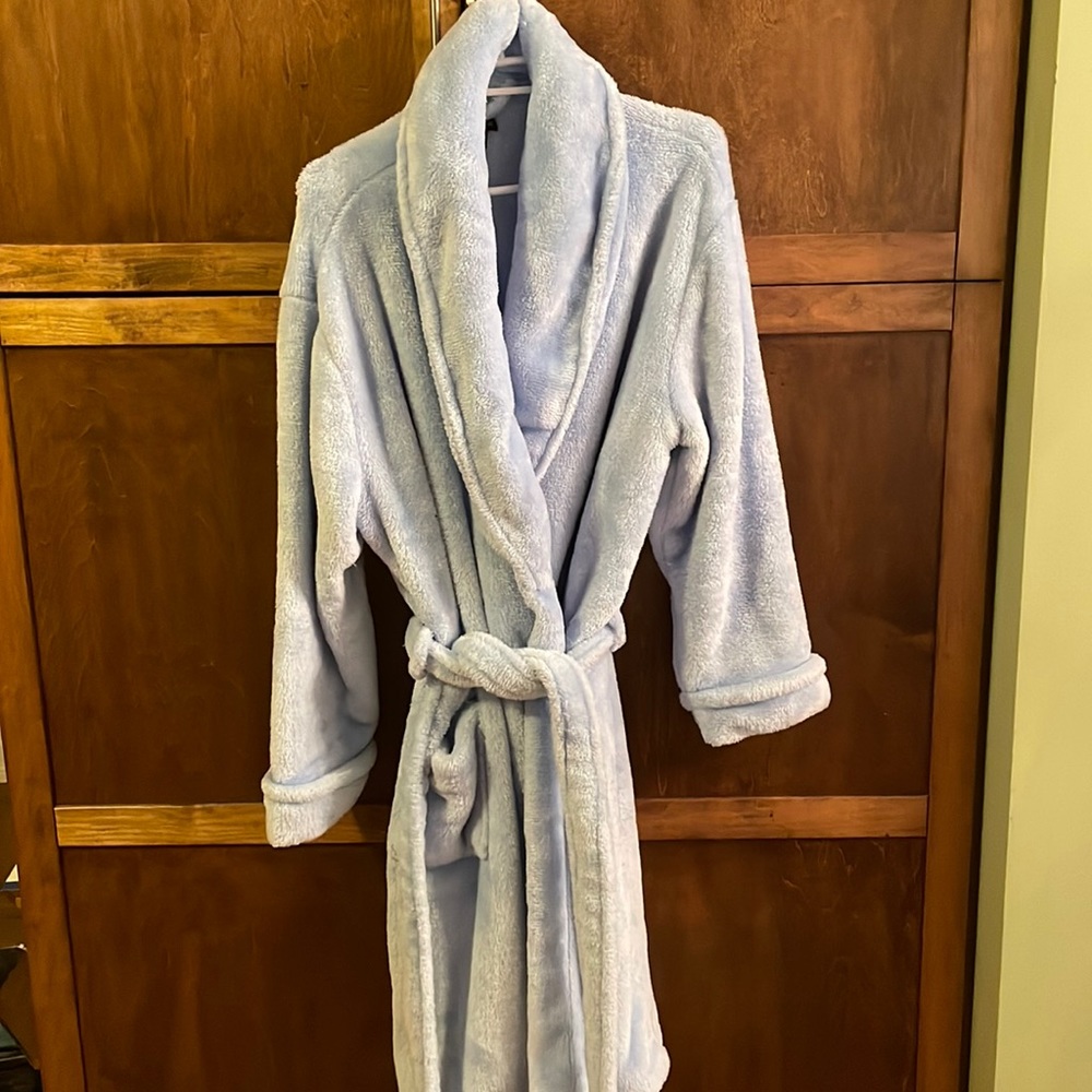 Jasmine Rose light blue fuzzy bathrobe.